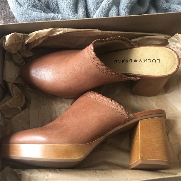 lucky brand randre clog
